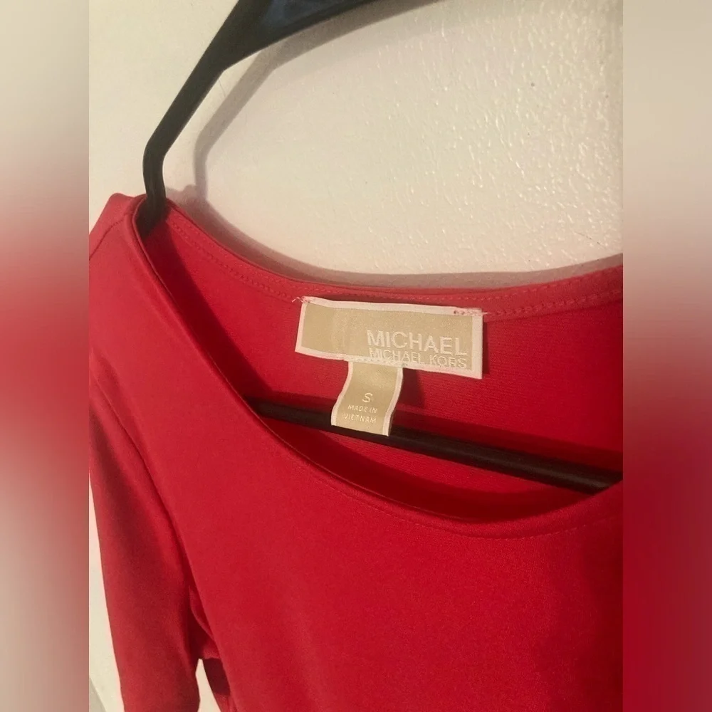 Michael Michael Kors red/pink blouse in size small. No flaws